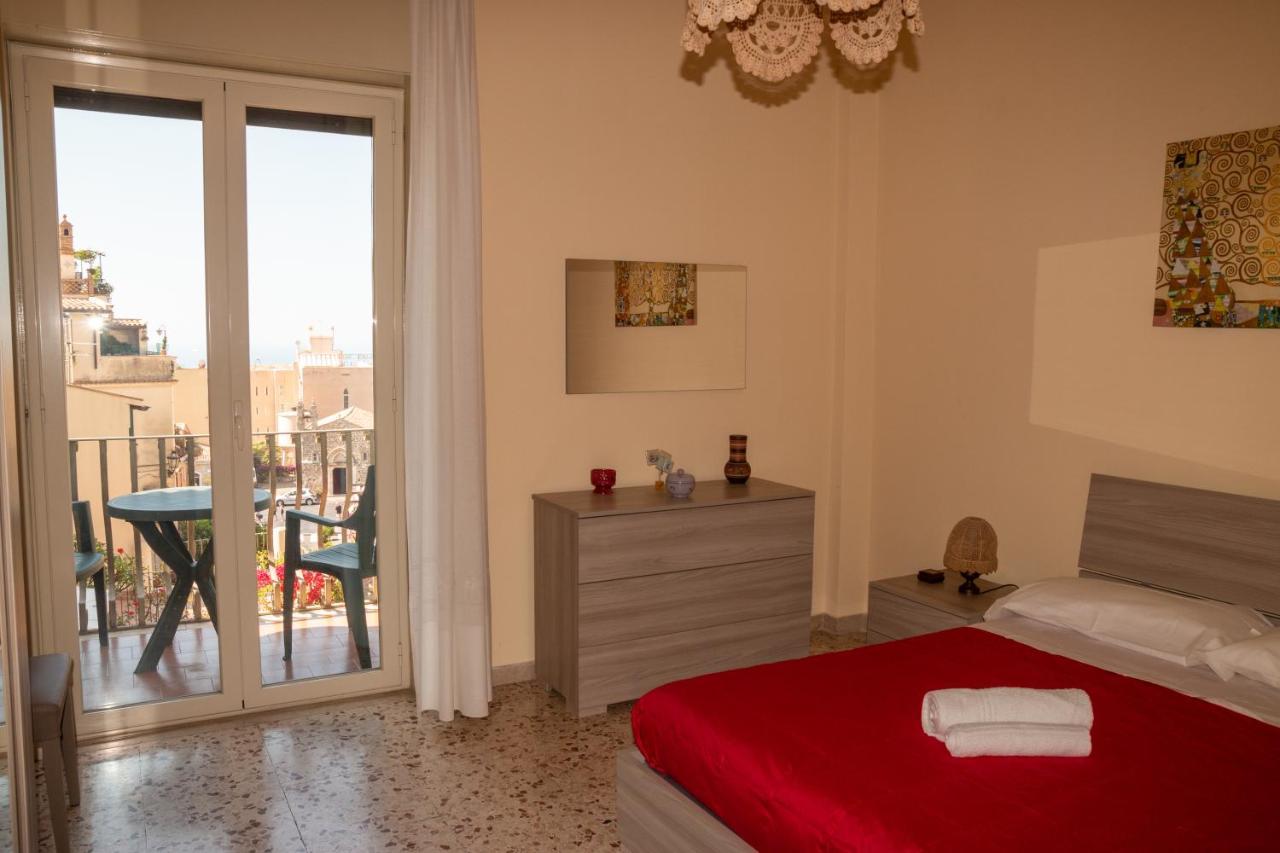 Casa Vacanze Il Vicolo 타오르미나 외부 사진