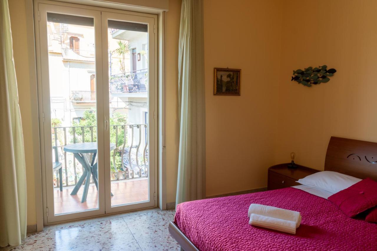 Casa Vacanze Il Vicolo 타오르미나 외부 사진